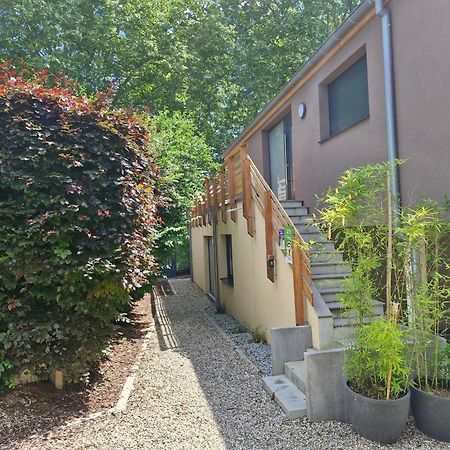 Gite-Appart Com' "Des Cimes Et Jardin" Illkirch-Graffenstaden Exterior photo
